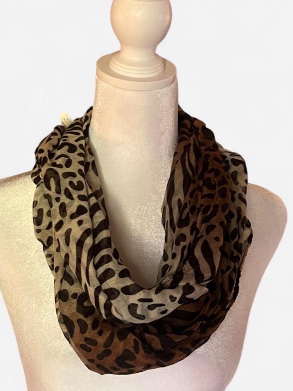 Leopard Print Infinity Scarf - Brown & beige